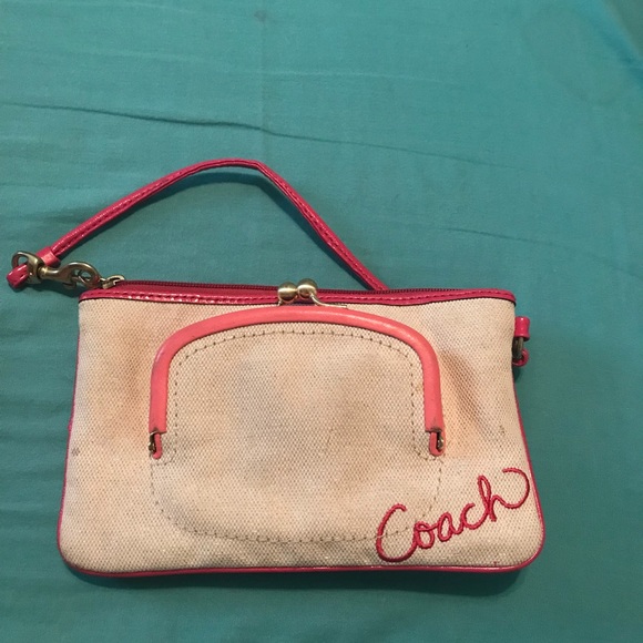 Coach wristlet - Picture 5 of 5
